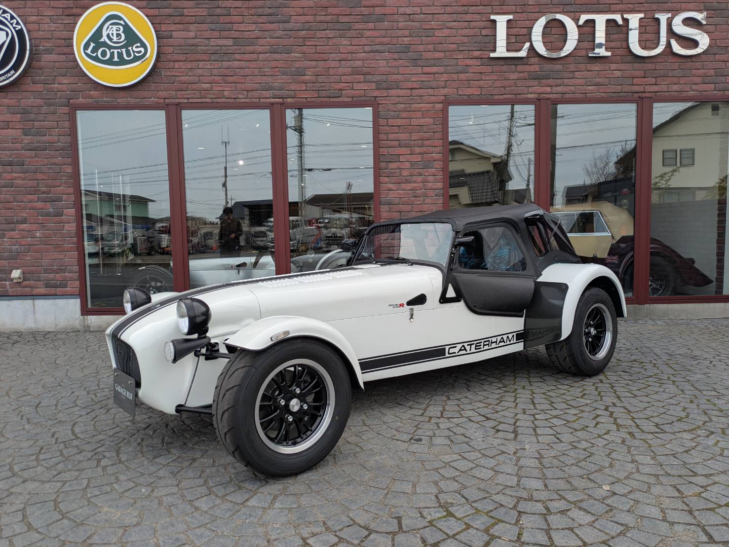 ケータハム SEVEN 340R ポーラーホワイト CH1059