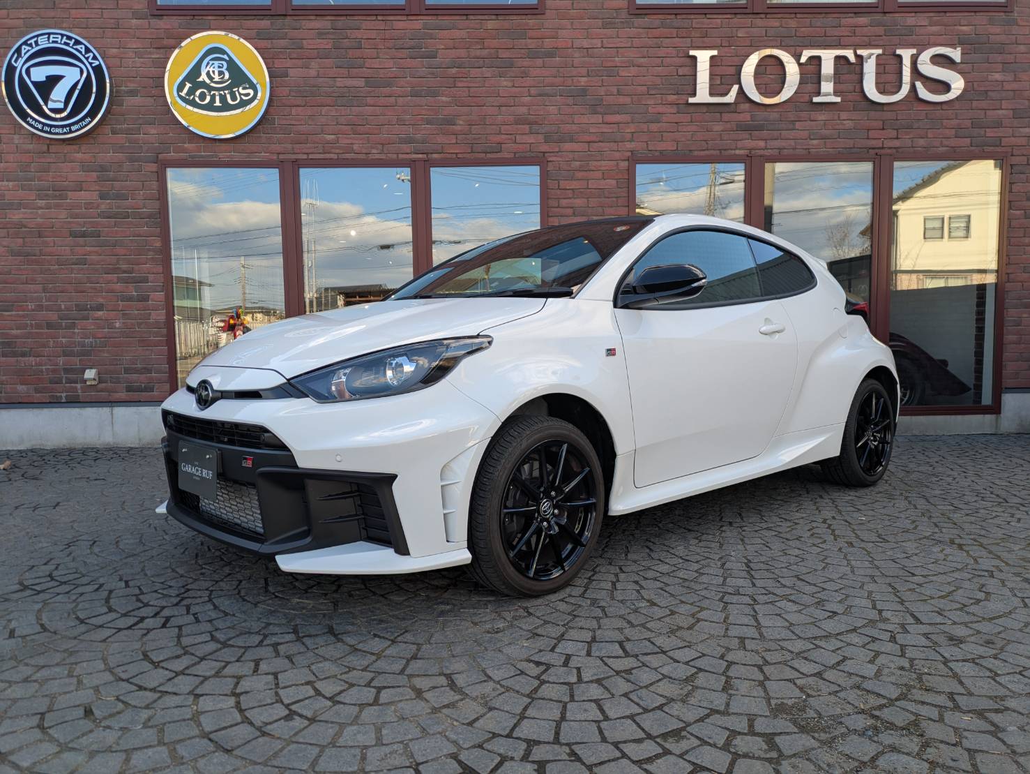 【トヨタ】GRヤリス 1.6 RC